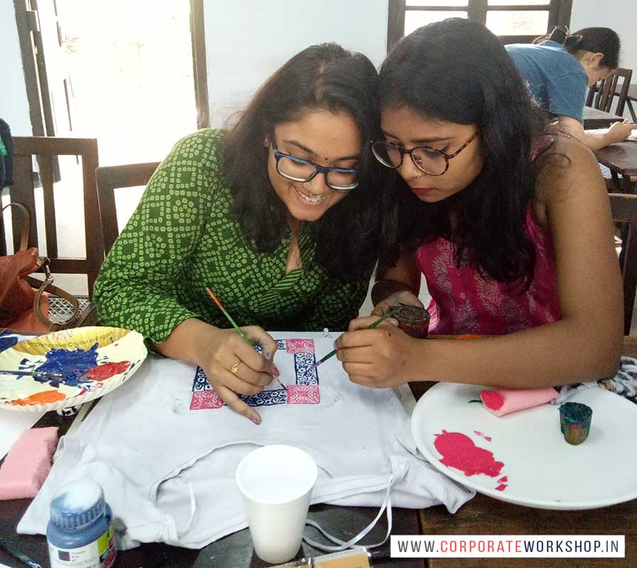 corporate workshop, drawing, painting, art & craft workshop and activities for corporate empoyees, art and craft stall in malls, fair, fun activities for corporate empolyees, kids, schools, colleges, ngo, art & craft activities for employees